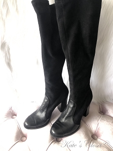 CHANEL CC Boots 