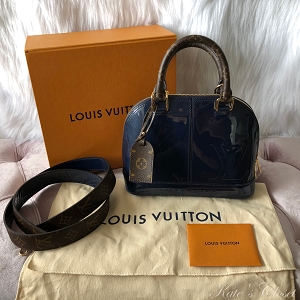 LOUIS VUITTON Alma BB Marine